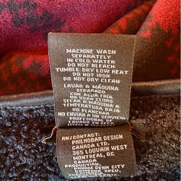 Ike Behar Red and Black Plaid Shawl Wrap Thick Plush Comfort Inside and Out OS - Picture 4 of 12